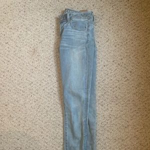 American Eagle Low Rise Jeggings Size 2